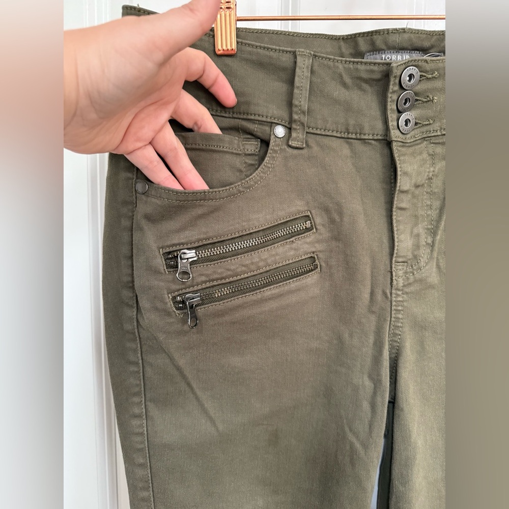 Torrid Olive Green Jeggings with Edgy Zipper Accents - Picture 3 of 6